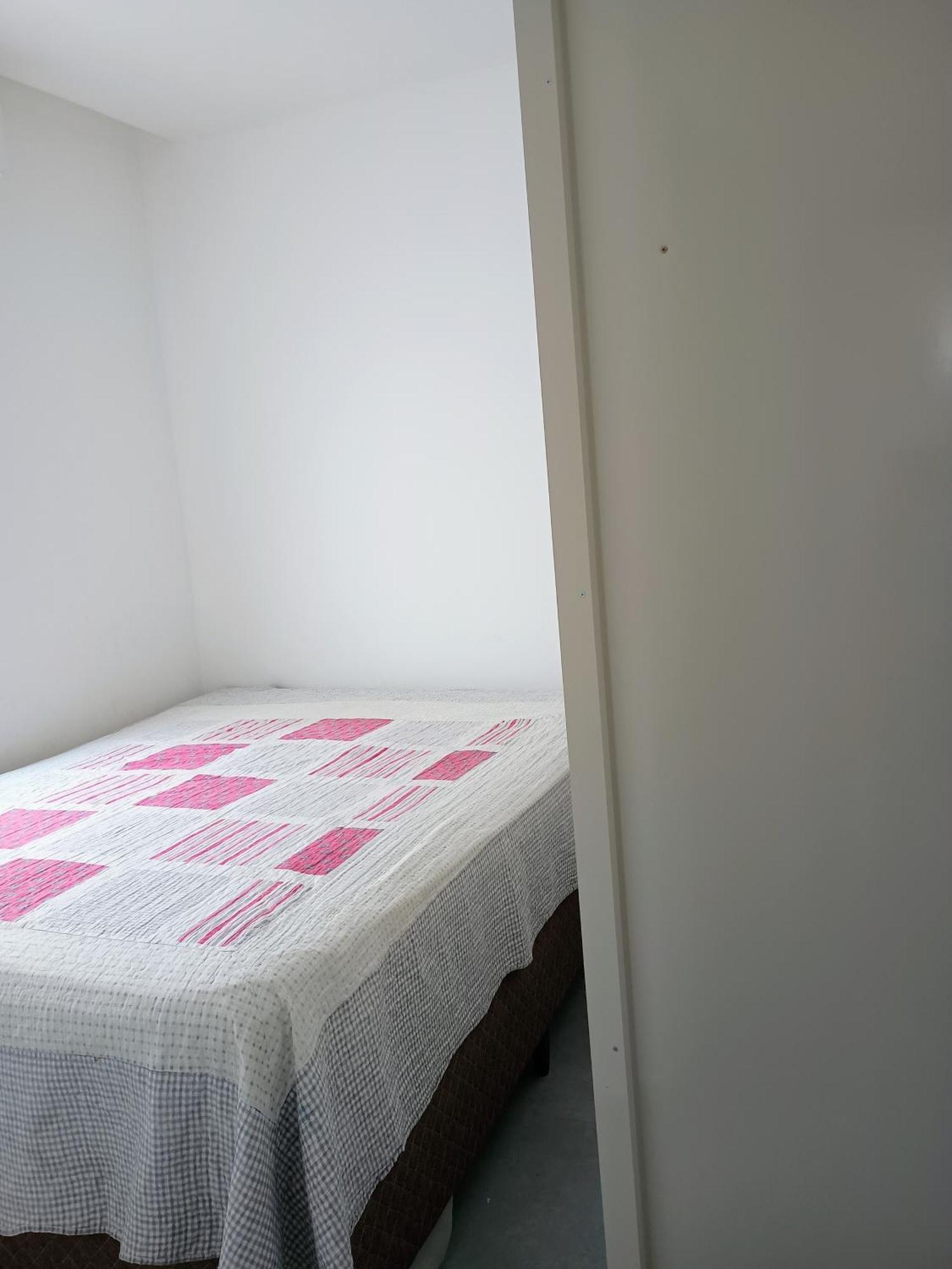Casa Com Piscina E Churrasqueira 5 Minutos Da Praia, 1 Com Cama De Casal E Segundo Com Duas Camas Infantis Holiday home *